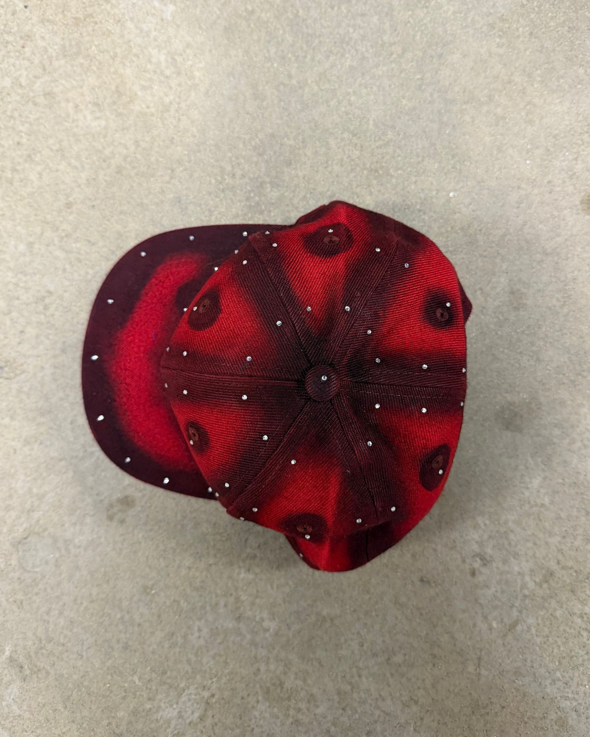 NOUCHI X KMORPH - RED RHINESTONE CAP