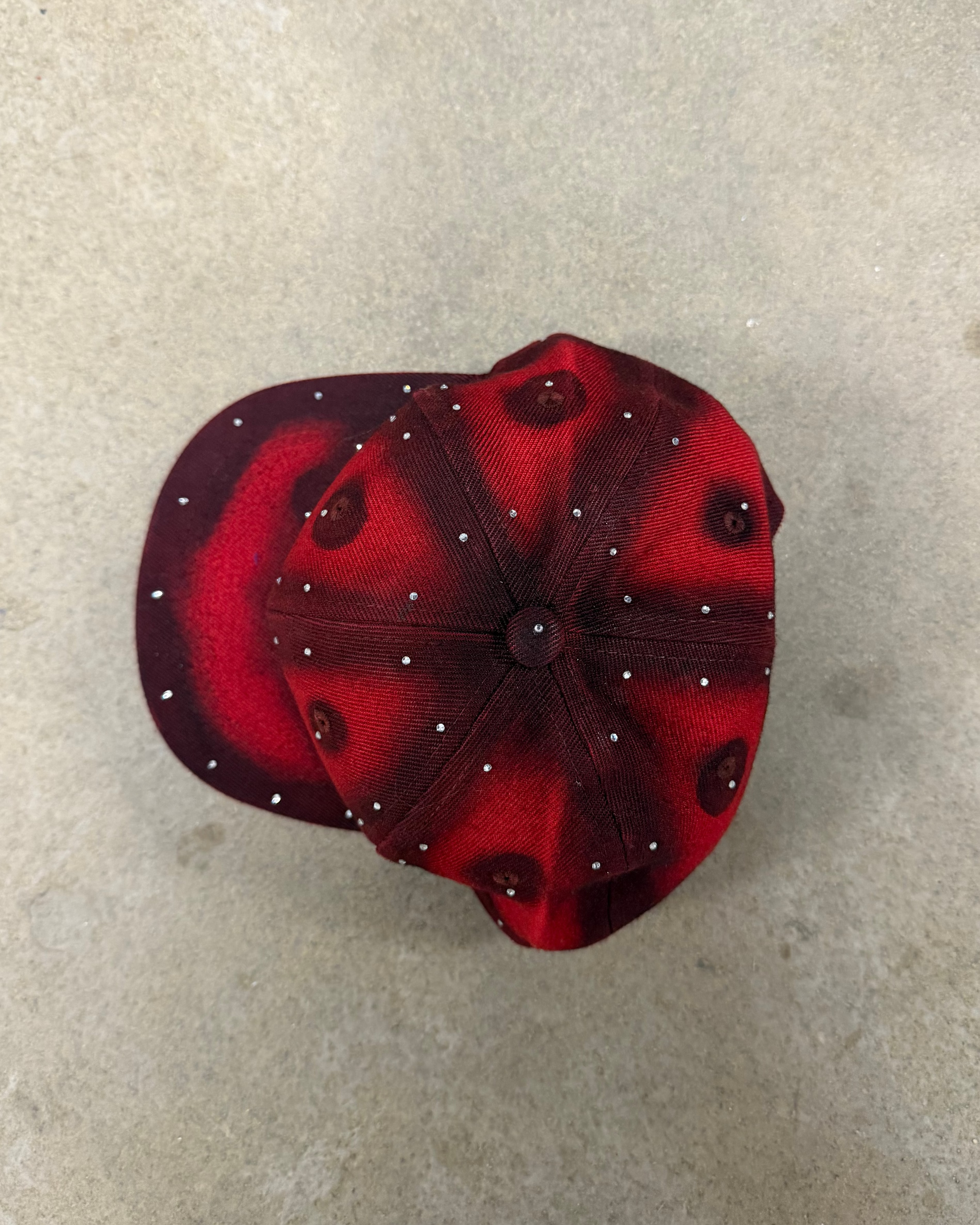 NOUCHI X KMORPH - RED RHINESTONE CAP