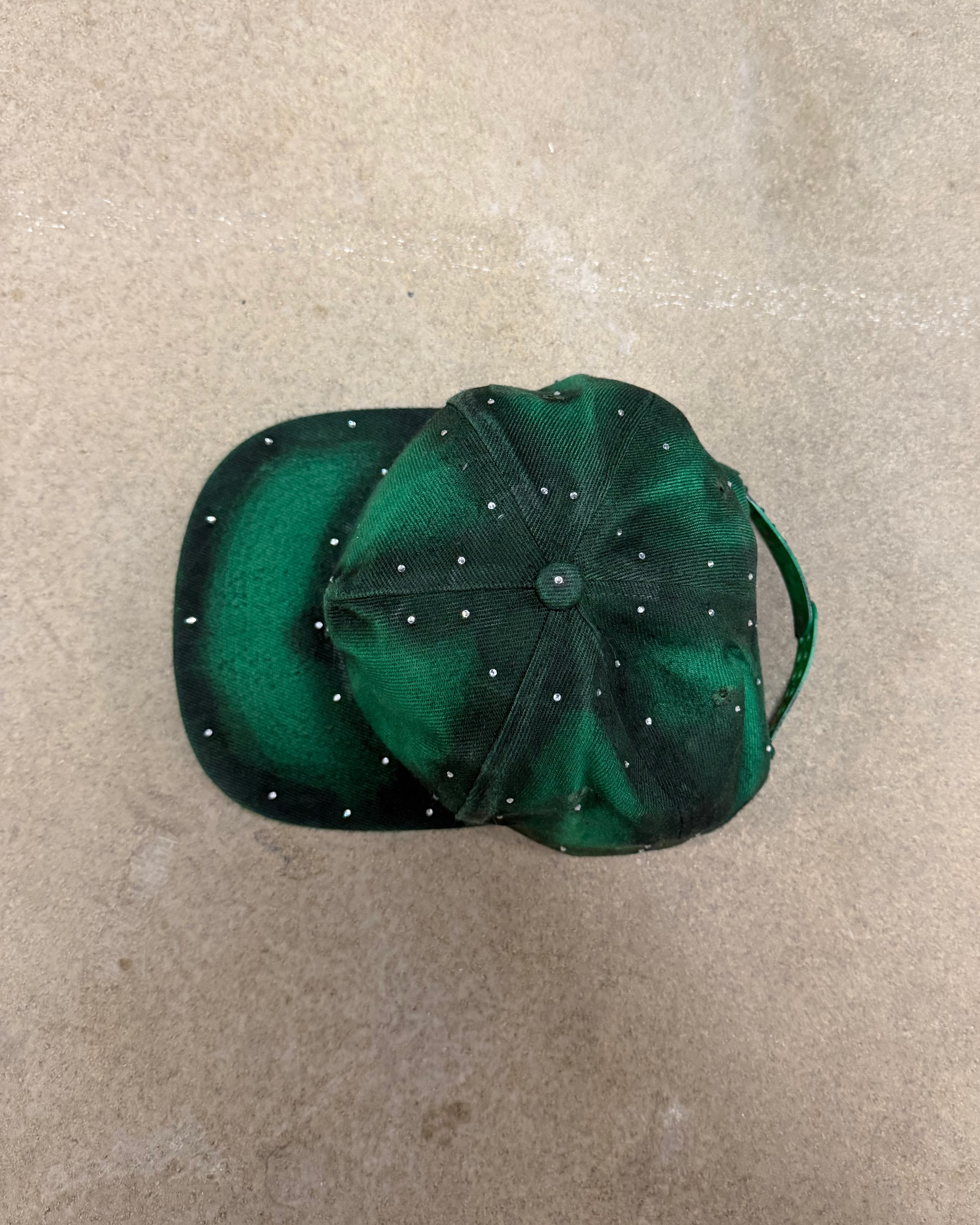 NOUCHI X KMORPH - GREEN RHINESTONE CAP