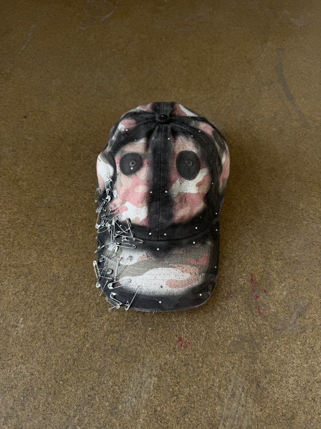 NOUCHI X KMORPH - 1OF1 PINNED RHINESTONE PINK/GREY/WHITE CAMO CAP