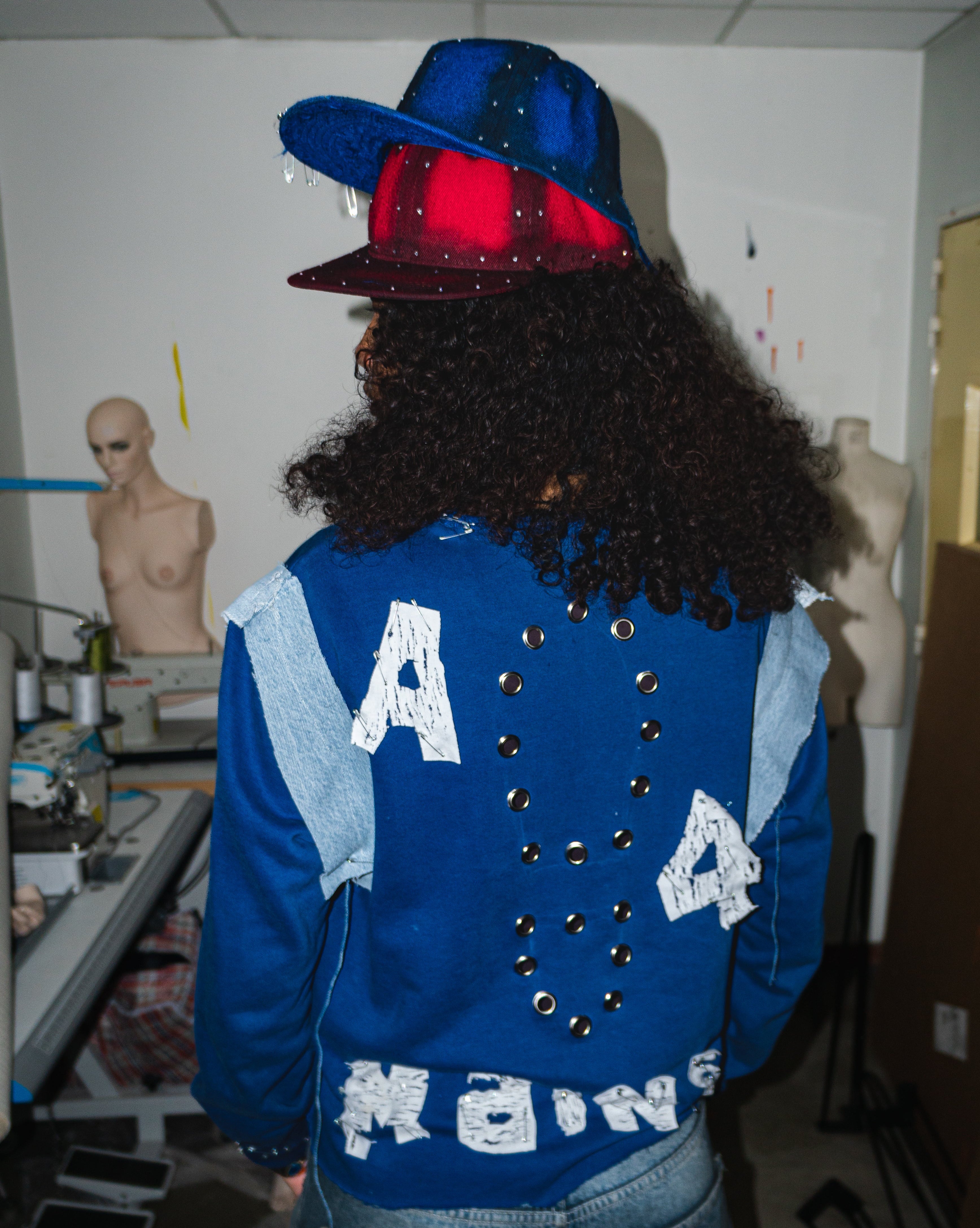 NOUCHI X KMORPH - 1OF1 BLUE SWEAT "À 4 MAINS"