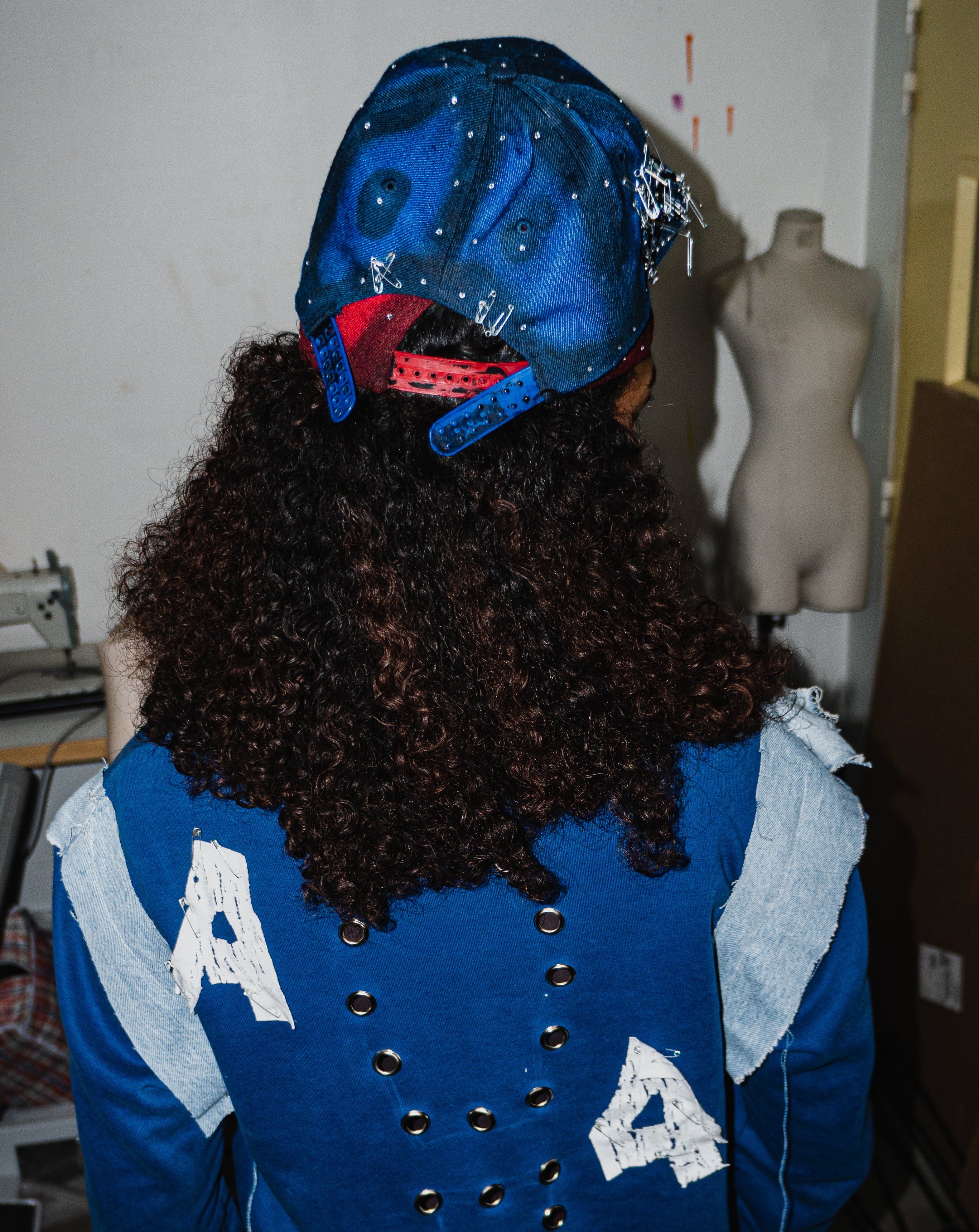 NOUCHI X KMORPH - 1OF1 PINNED BLUE RHINESTONE CAP
