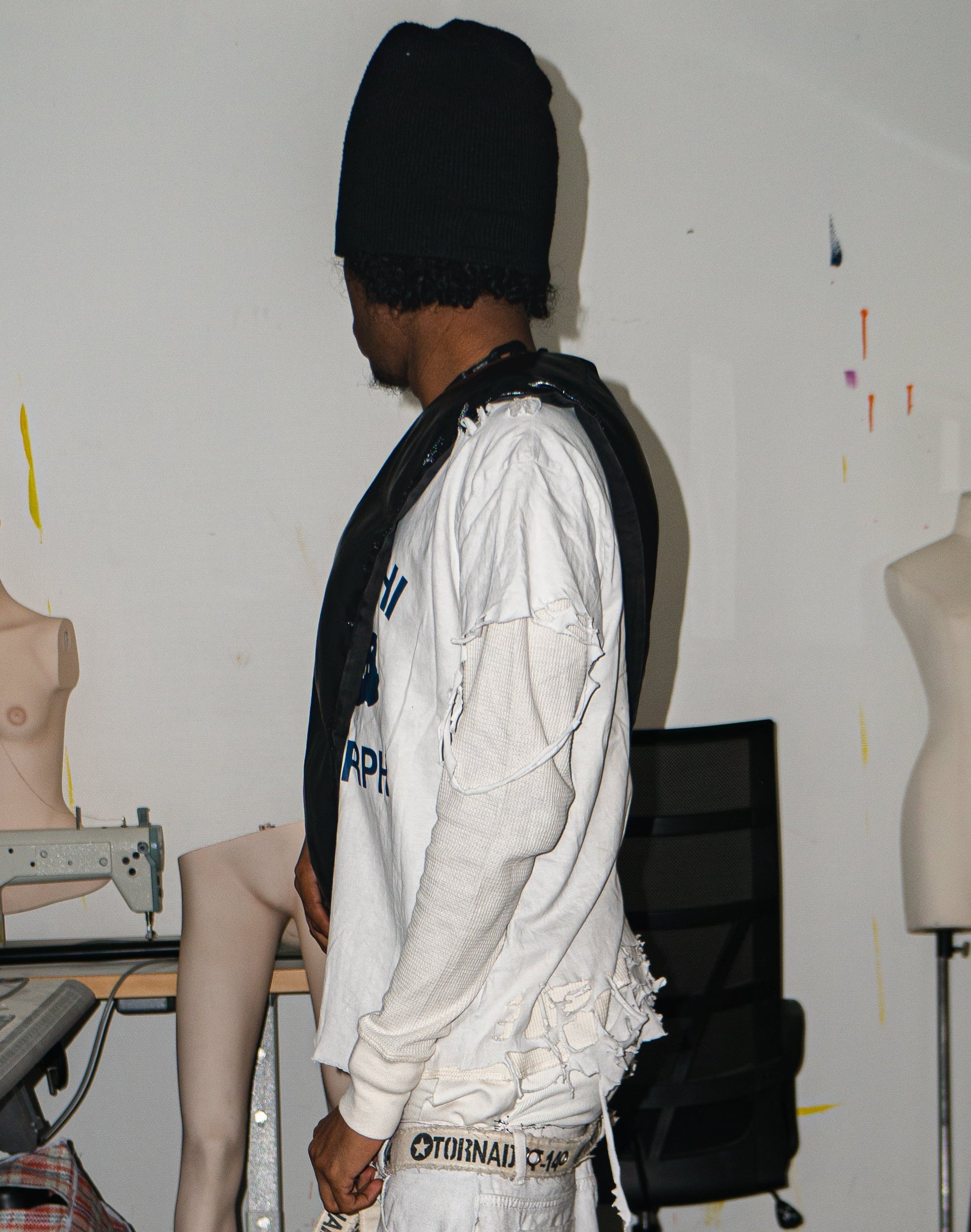 NOUCHI X KMORPH - 1OF1 OFF WHITE SCRATCHING LONGSLEEVE