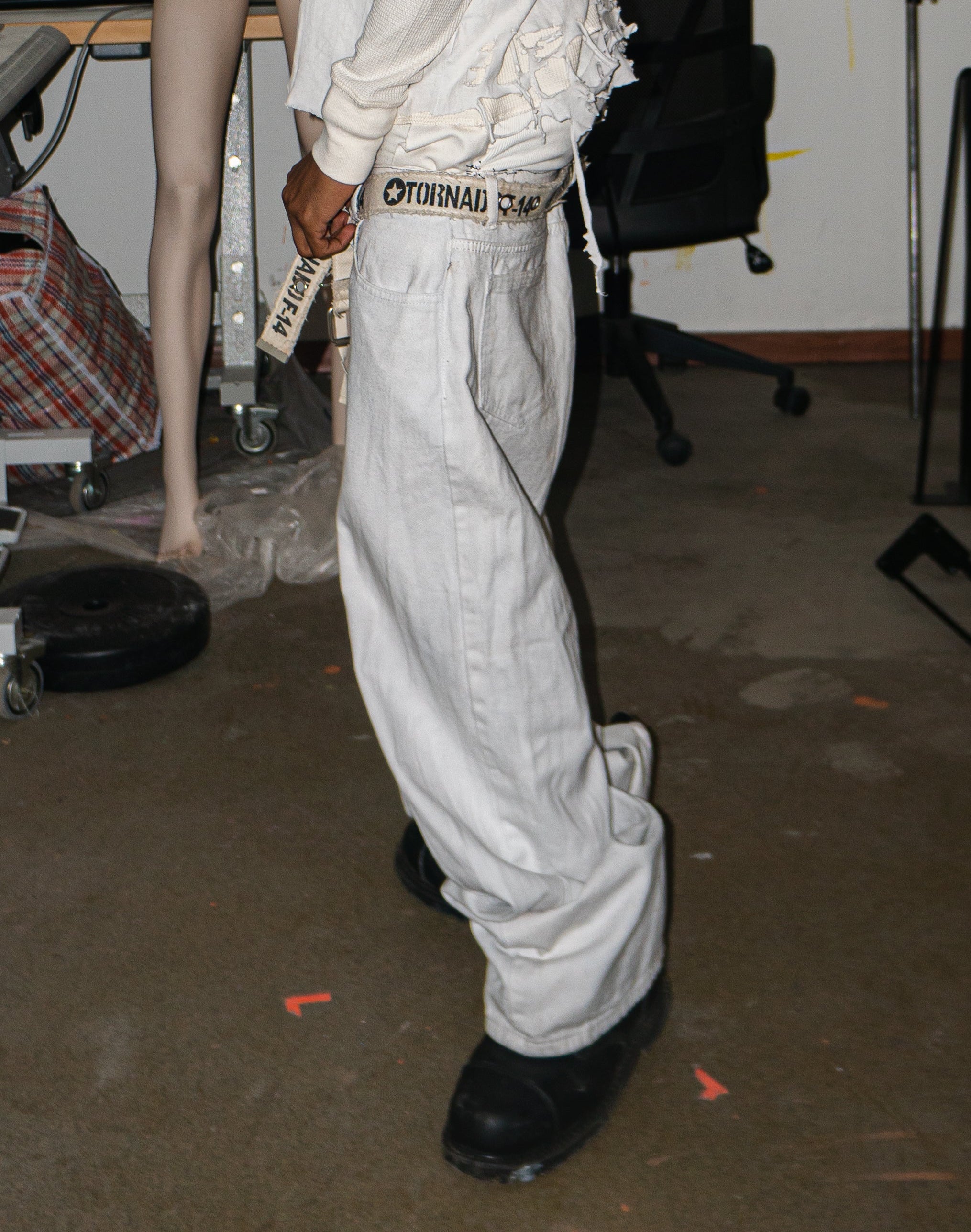 NOUCHI X KMORPH - 1OF1 WHITE DOUBLE WAIST PANT